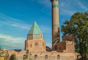 تصویر دیدنی از مسجدجامع نطنز و بقعه شیخ عبدالصمد نطنزی+عکس