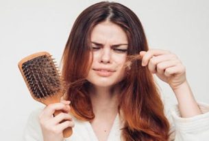 با موی باز بخوابیم بهتر است یا موی بسته؟