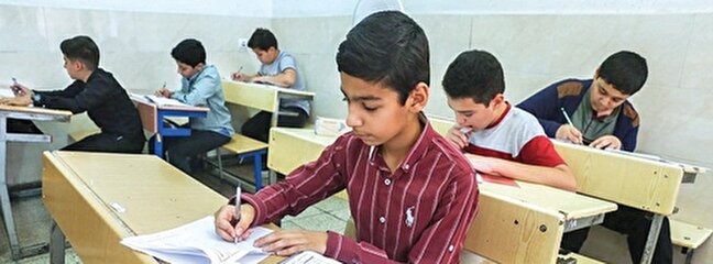 وزارت آموزش با تک‌ماده ۴ درسی دیپلم را تسهیل کرد؛ میانگین نمرات در سطح قرمز