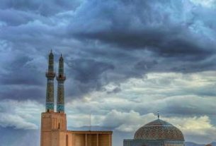 تصویر واقعی از آسمان دیروز یزد که پربازدید شد