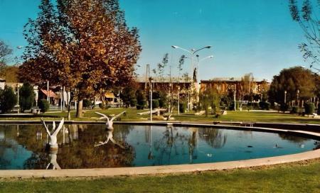 کارت پستال تاریخی سبزه میدان قزوین از دهه ۱۳۳۰ منتشر شد