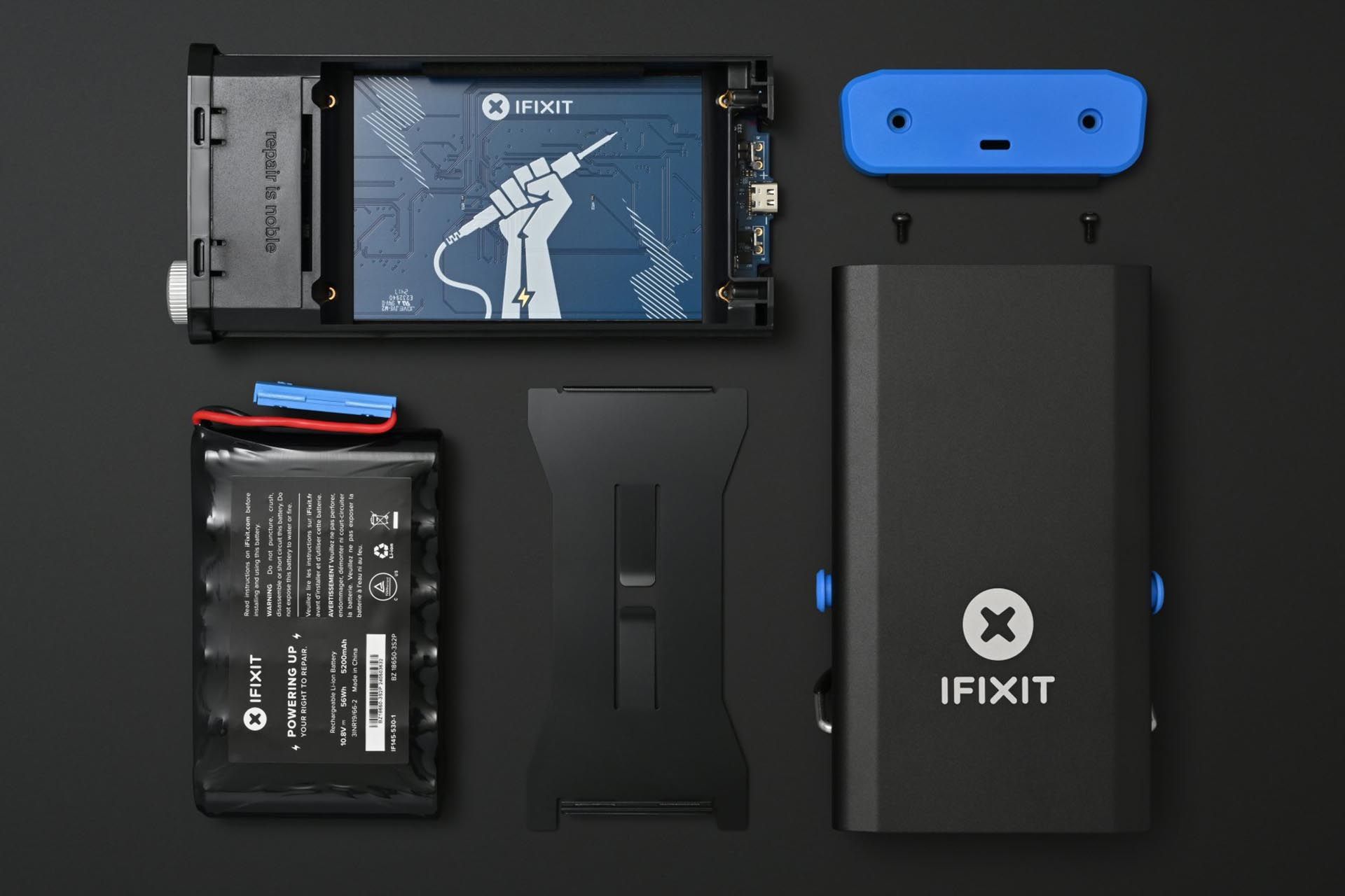 اجزای از هم باز شده‌ی پک باتری هویه‌ی iFixit
