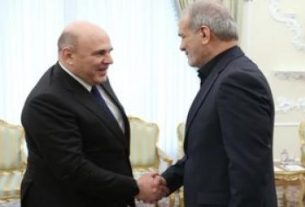 نخستوزیر فدراسیون روسیه در یک دیدار رسمی با مسعود پزشکیان رئیسجمهور ایران مذاکره کرده است