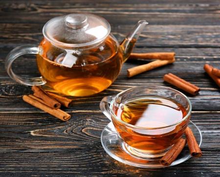 چای دارچین: ۱۴ فایده سلامتی از کنترل قند خون تا تقویت حافظه