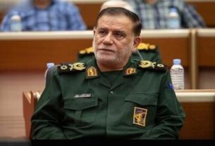 مروری بر زندگی‌نامه شهید سردار عباس نیلفروشان که در کنار سیدحسن به شهادت رسید/ اینفوگرافیک
