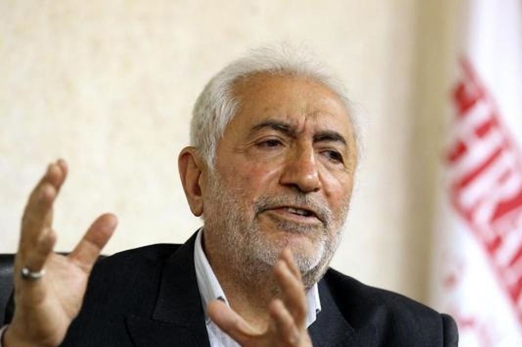 محمد غرضی: لغو فیلترینگ در جنگ اطلاعاتی ضروری است؛ محدودیت اینترنت امنیت ملی را تضعیف میکند