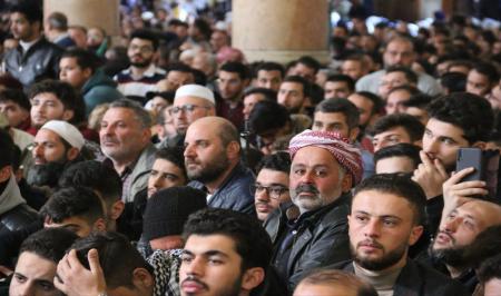 تحلیل پوشش رسمی نخستوزیر تحریرالشام: ترکیب عبا سنتی و کراوات مدرن
