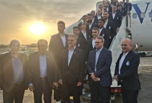 استقلال با کاروان پرجمعیت به عربستان سفر کرد؛ حضور تمام اعضای هیئتمدیره حاشیهساز شد