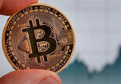 >> بیتکوین رکورد تاریخی جدید ثبت کرد؛ قیمت فراتر از ۱۱۸ هزار دلار >> بیتکوین در روز جمعه ر