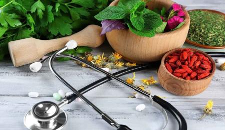 راهنمای جامع تدابیر فصلی در طب سنتی ایران برای حفظ سلامت در هر فصل