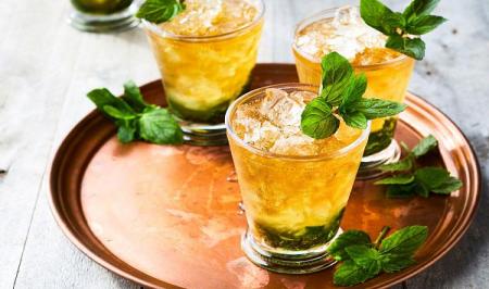 افزودنیهای گیاهی و روشهای مصرف سکنجبین برای درمان بیماریها